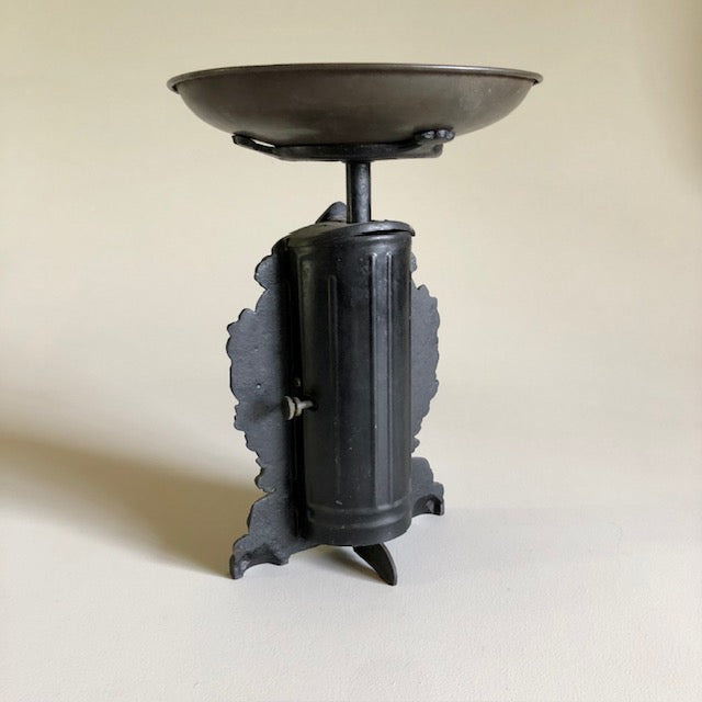 Cast Metal Kitchen Scales