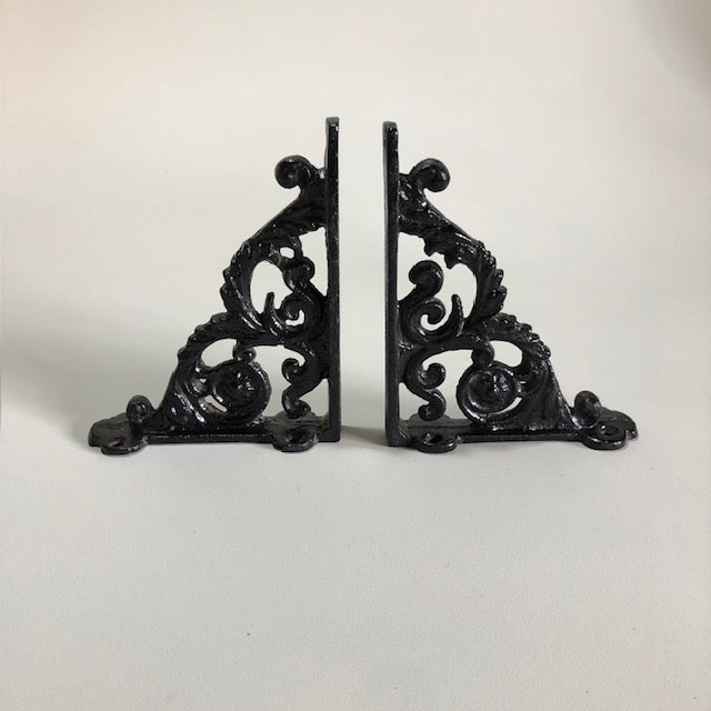 Cast Iron Wall/Shelf brackets