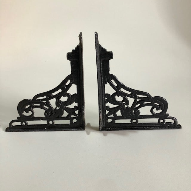 Cast Iron Wall Brackets